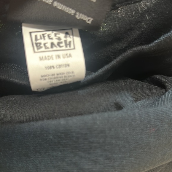 LIFE’S A BEACH SHIRT MENS SIZE LARGE - Picture 5 of 6